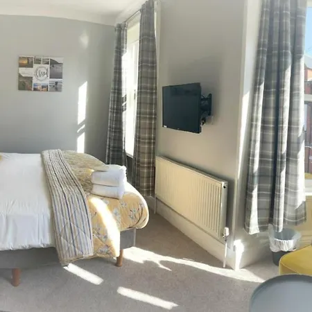 Abbots Leigh 3* Filey