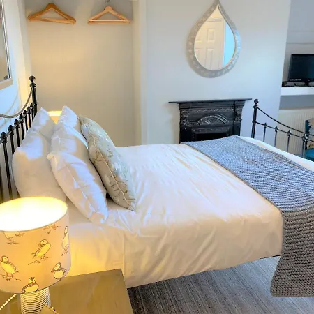 Abbots Leigh 3* Filey